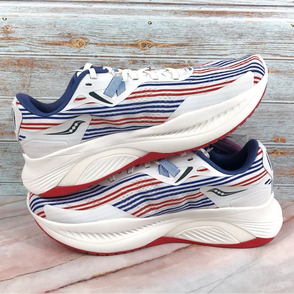 NEW Saucony Guide 15 Running Shoe Women’s in White/Red/Blue - Picture 8 of 10